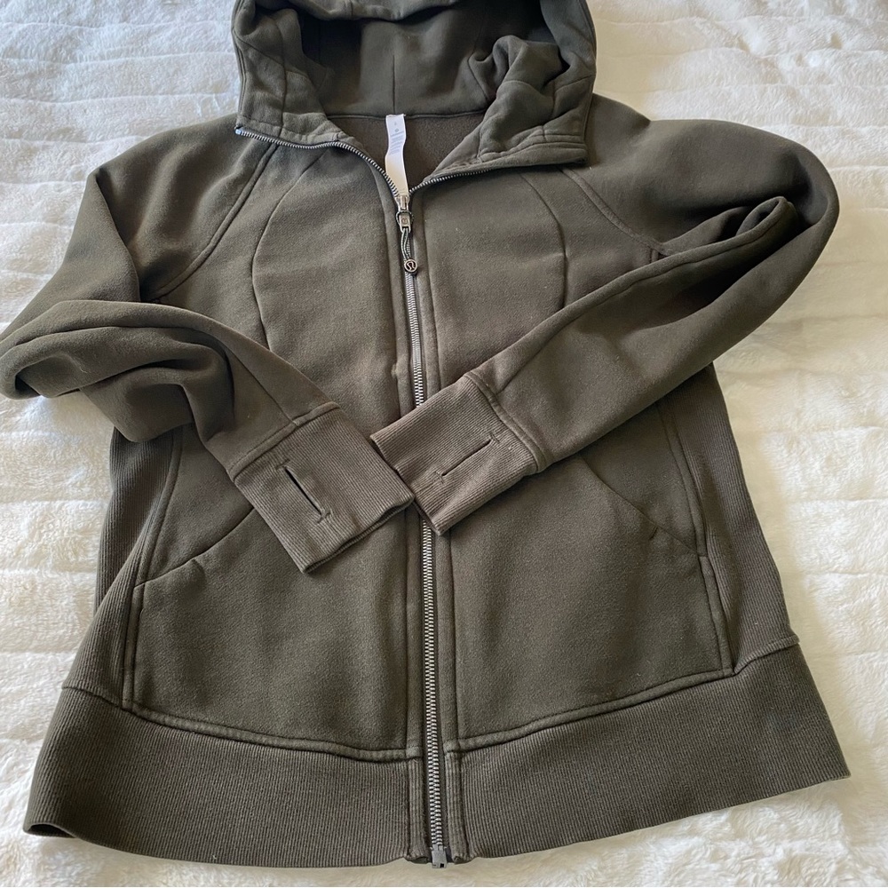 Lululemon Scuba Hoodie *Light Cotton Fleece Size 8 Dark Olive - Picture 11 of 14